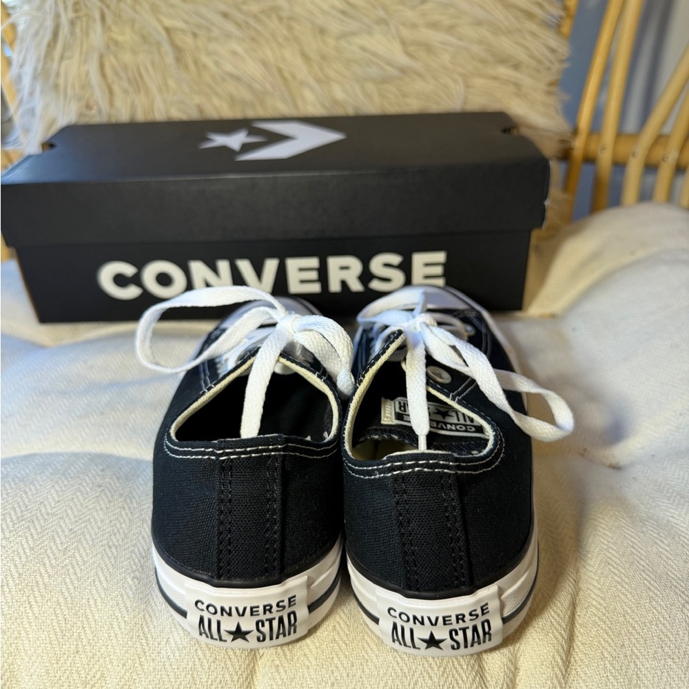 Converse Chuck Taylor All Star Low Top Black White Womens 6 Mens 4 M9166C NIB - Picture 3 of 8